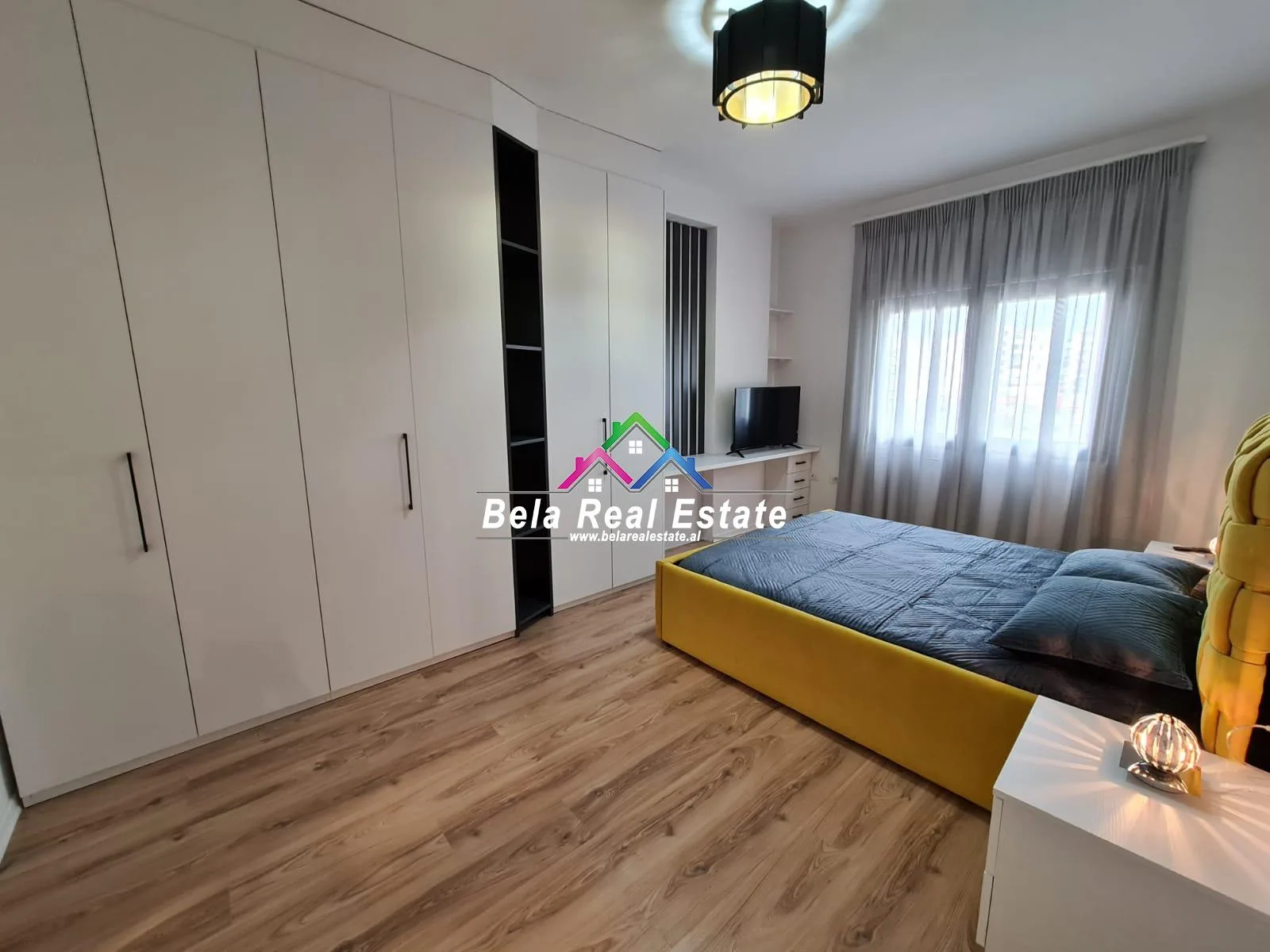 Apartament Luksi 2+1+2 Me Qera Tek Materniteti I Ri (ID B220115) Tirane