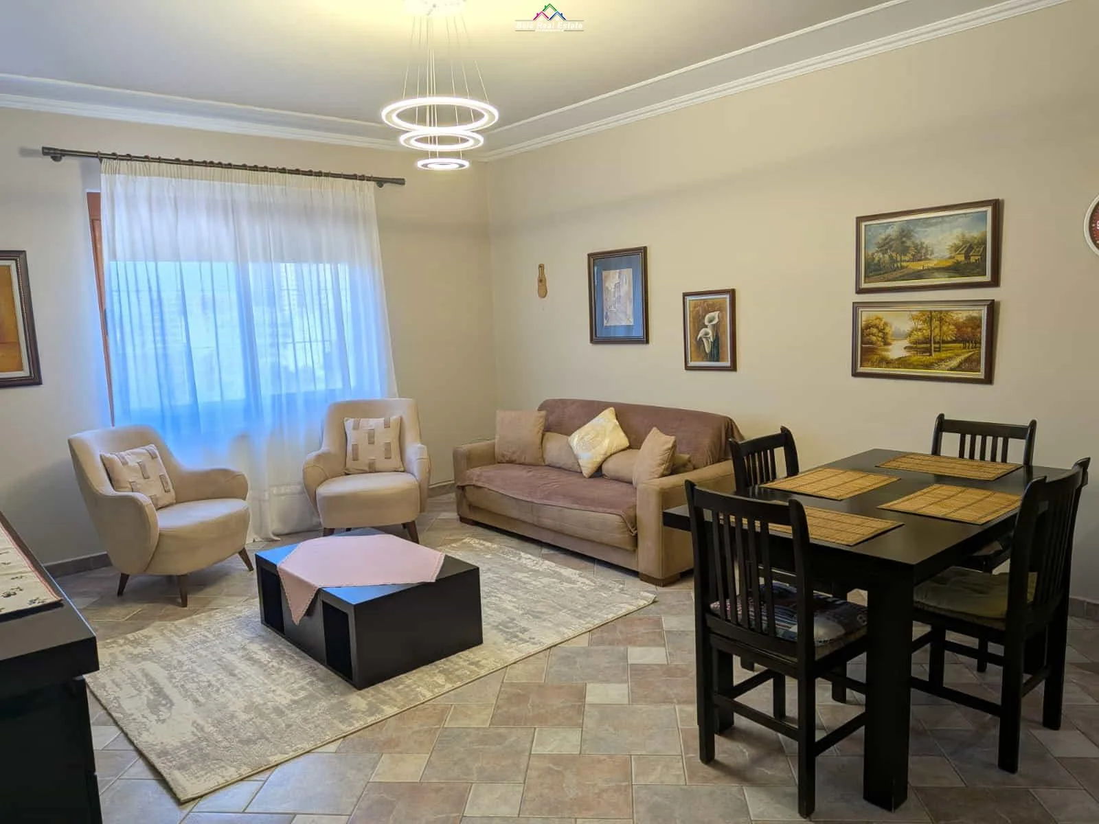 Apartament Me Qera 1+1 Tek Shkolla e Baletit (ID B210417) Tirane