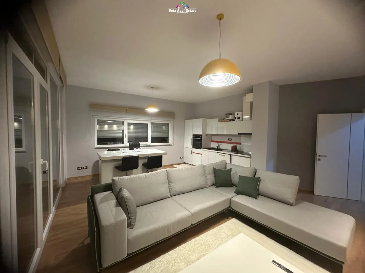 Apartament Me Qera 2+1+2 Tek Kopshti Botanik (ID B2201086) Tirane