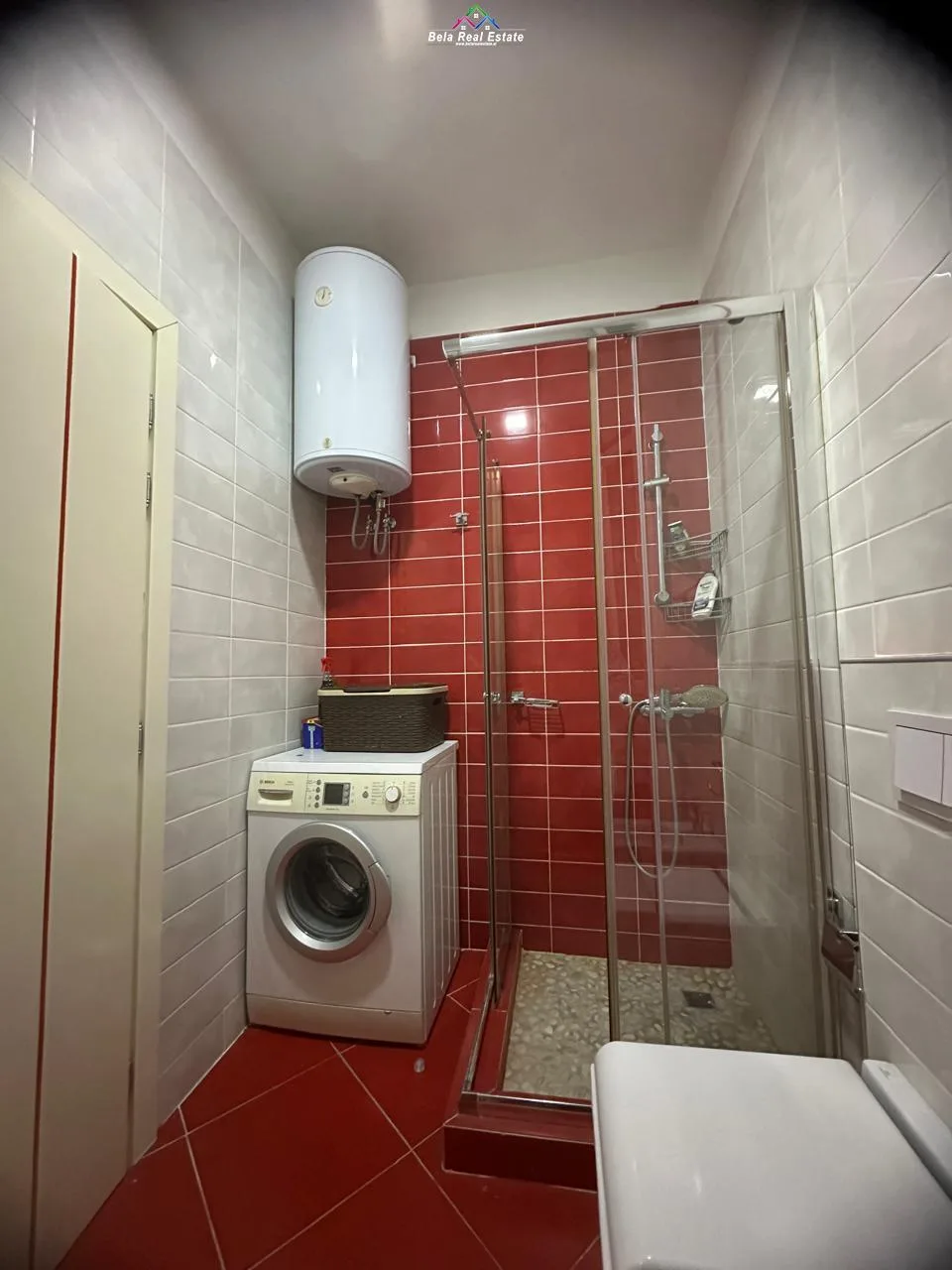 Apartament Me Qera 2+1+2 Tek Kopshti Botanik (ID B2201086) Tirane