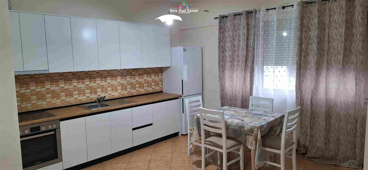 Apartament Me Qera 1+1 Tek Komuna e Parisit (ID B210942) Tirane​
