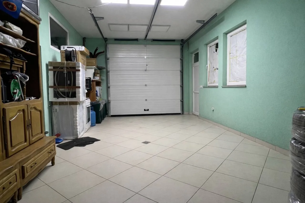 Depo 80m² me #QIRA në Veternik