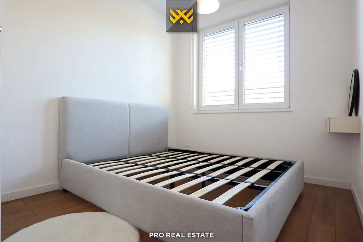 Dy shtëpi 350m² + 250m² për #SHITJE në Lagjen Qëndresa