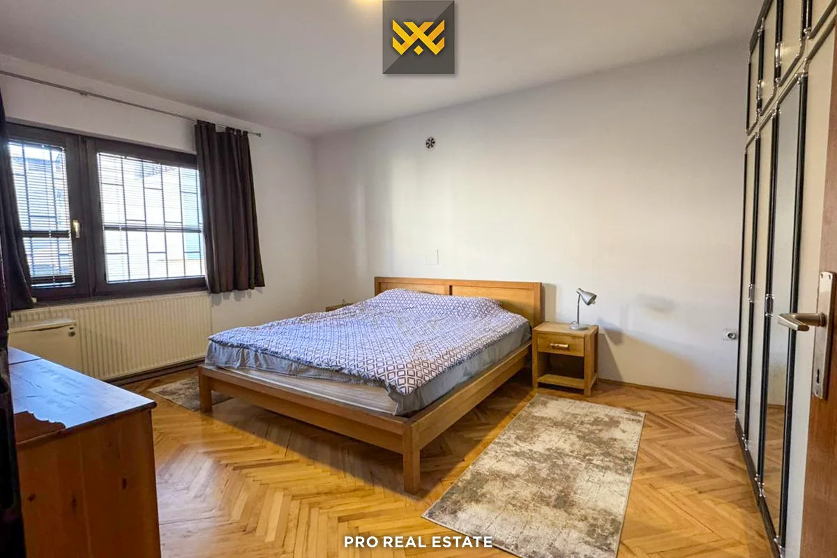 Shtëpi 275m² për #SHITJE në Sofali.
