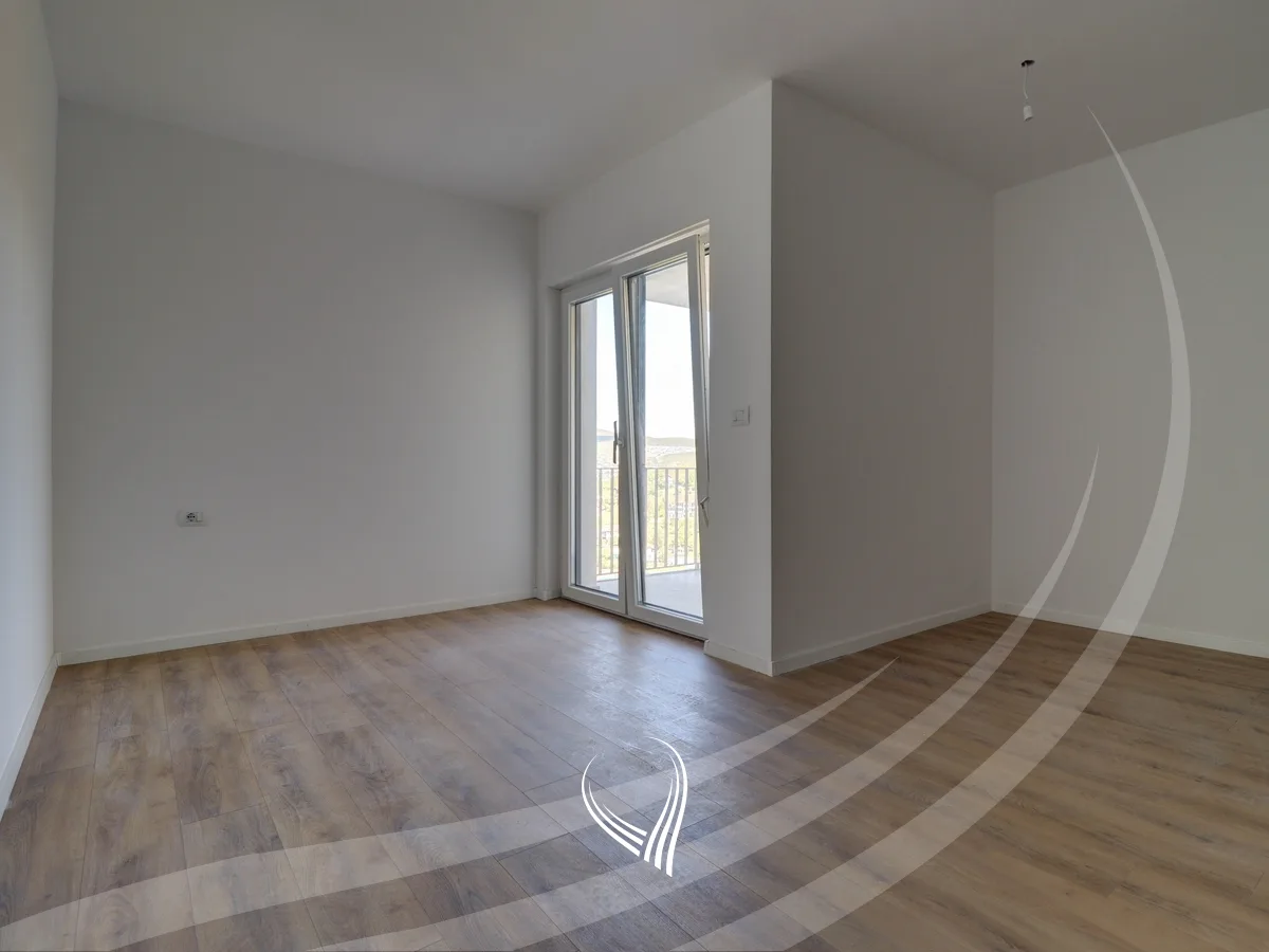 Banesë me 2 dhoma gjumi në shitje në lagjen Prishtina e Re