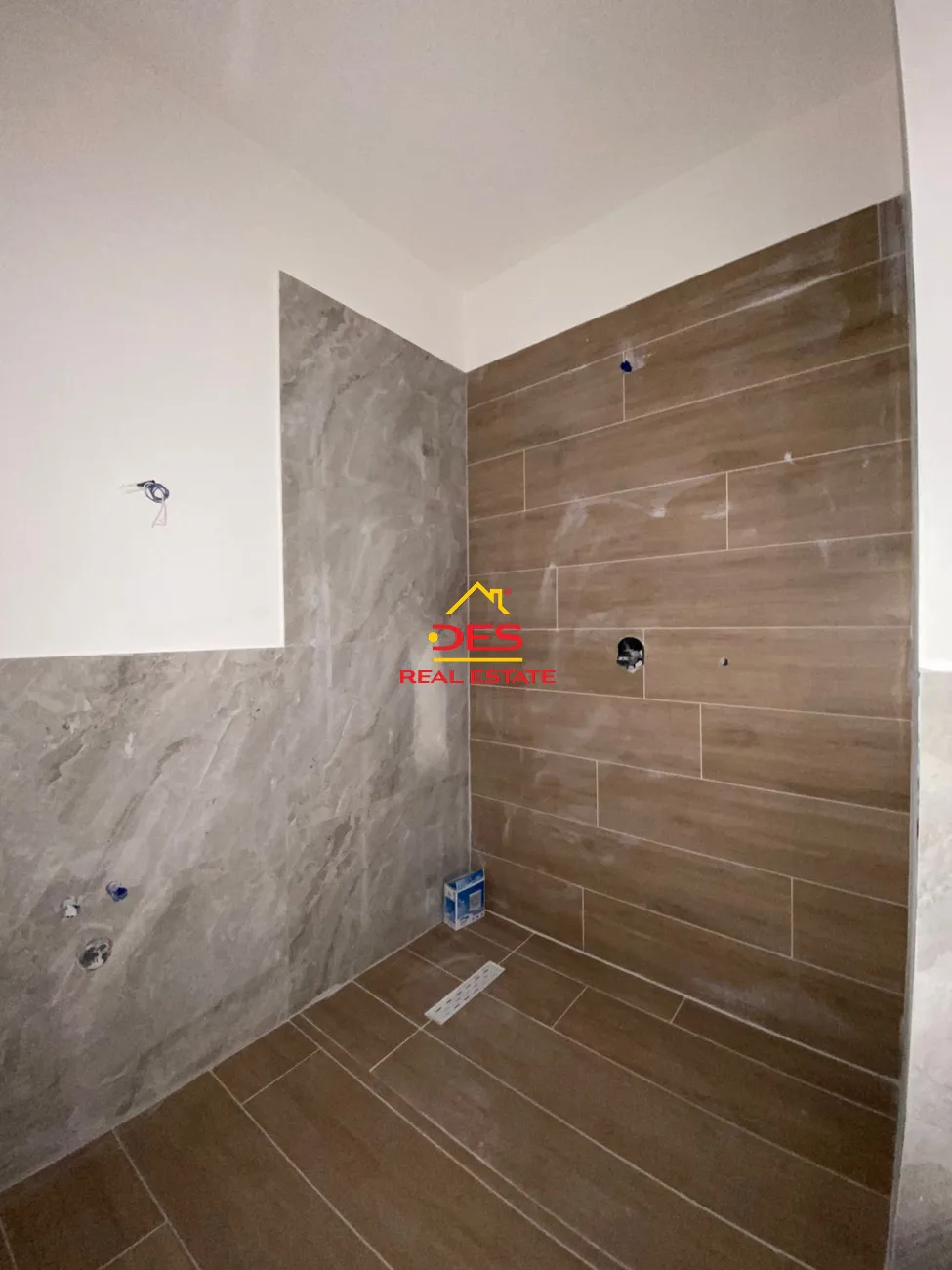 Shitet apartament 1+1 në qëndër,orikum