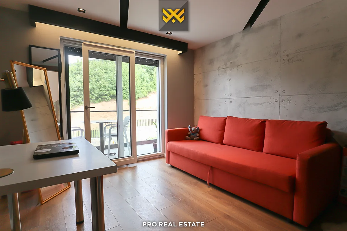 Shtëpi 277m² me #QIRA në Sofalia Hills