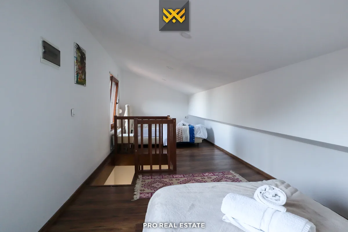 Triplex 182.32m² për #SHITJE në Brezovicë