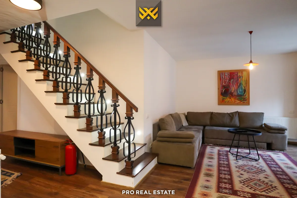 Triplex 182.32m² për #SHITJE në Brezovicë