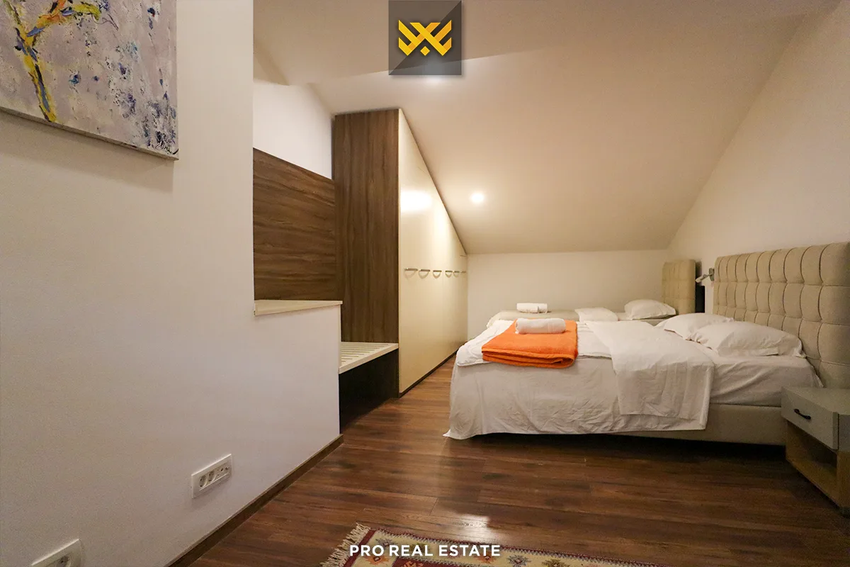 Triplex 182.32m² për #SHITJE në Brezovicë