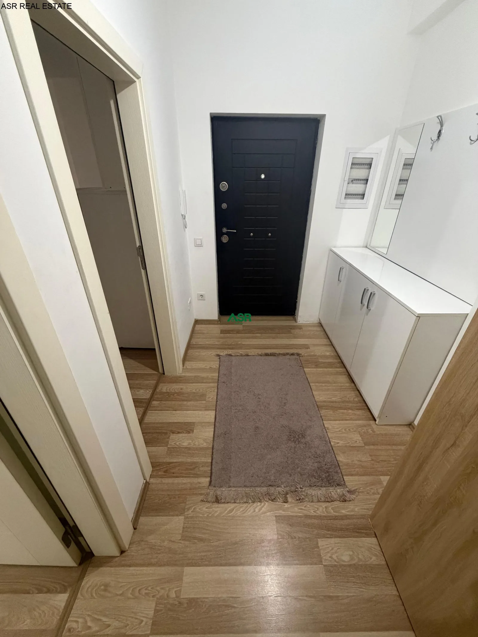 #ID:4246 Banesë 65m2 me #qira prapa rruges B