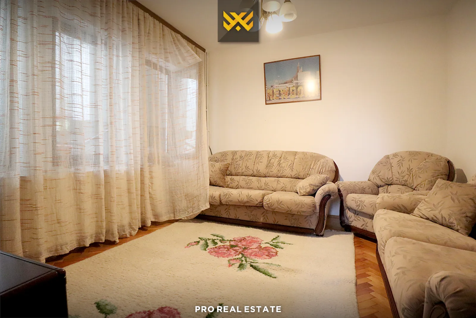 Shtëpi 300m² me #QIRA në Tophane.