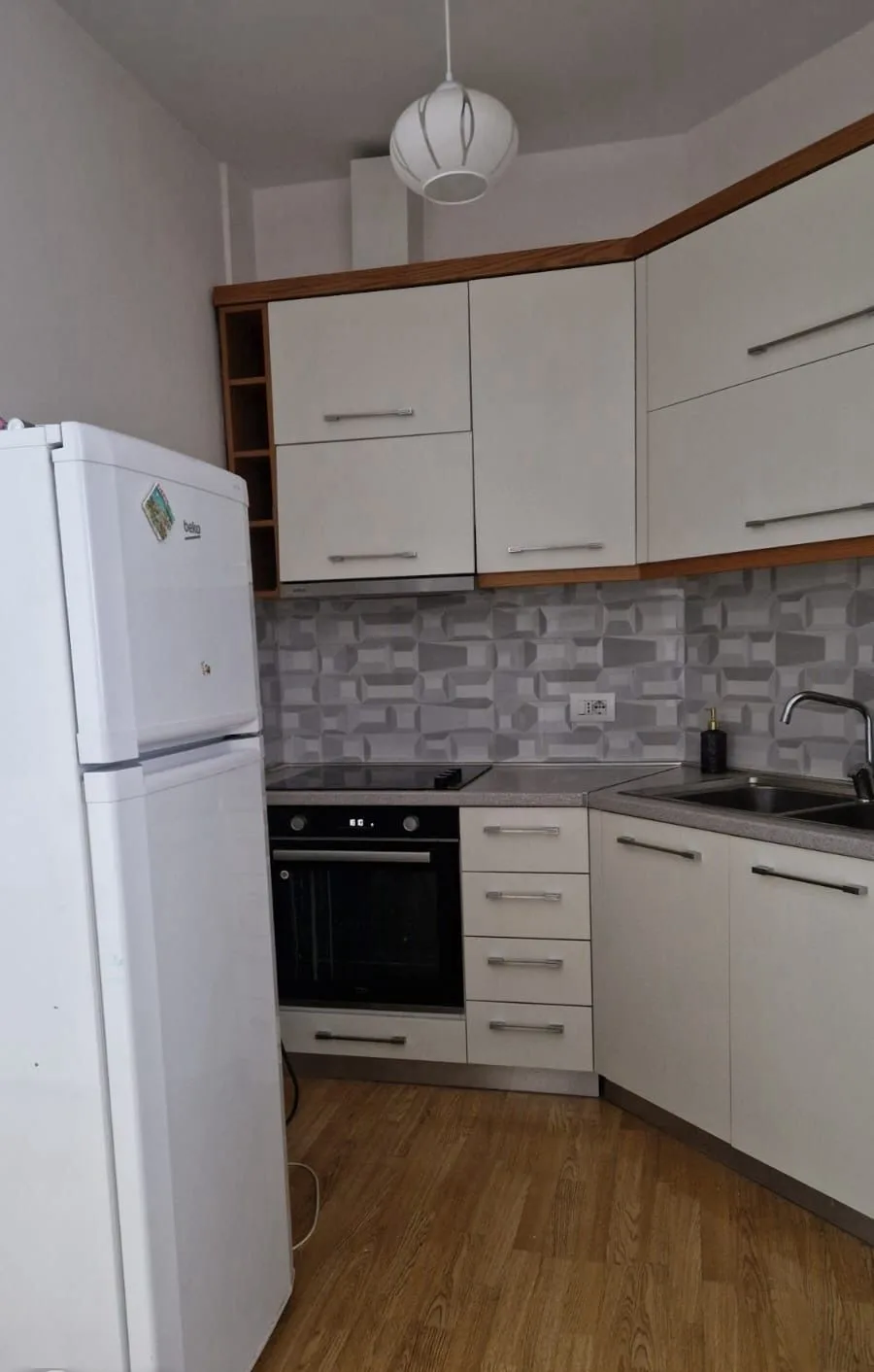 Apartament Me Qera 1+1 Ne Don Bosko (ID B2101158) Tirane.