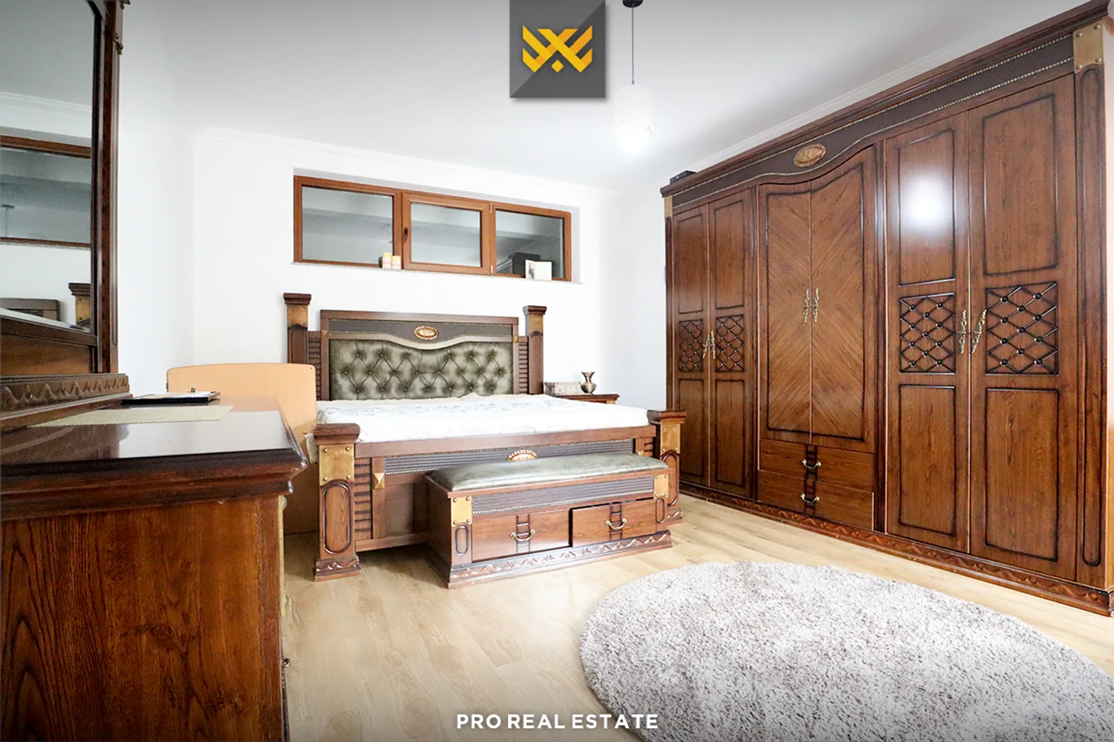 Shtëpi 659m² në #SHITJE në Sofali.
