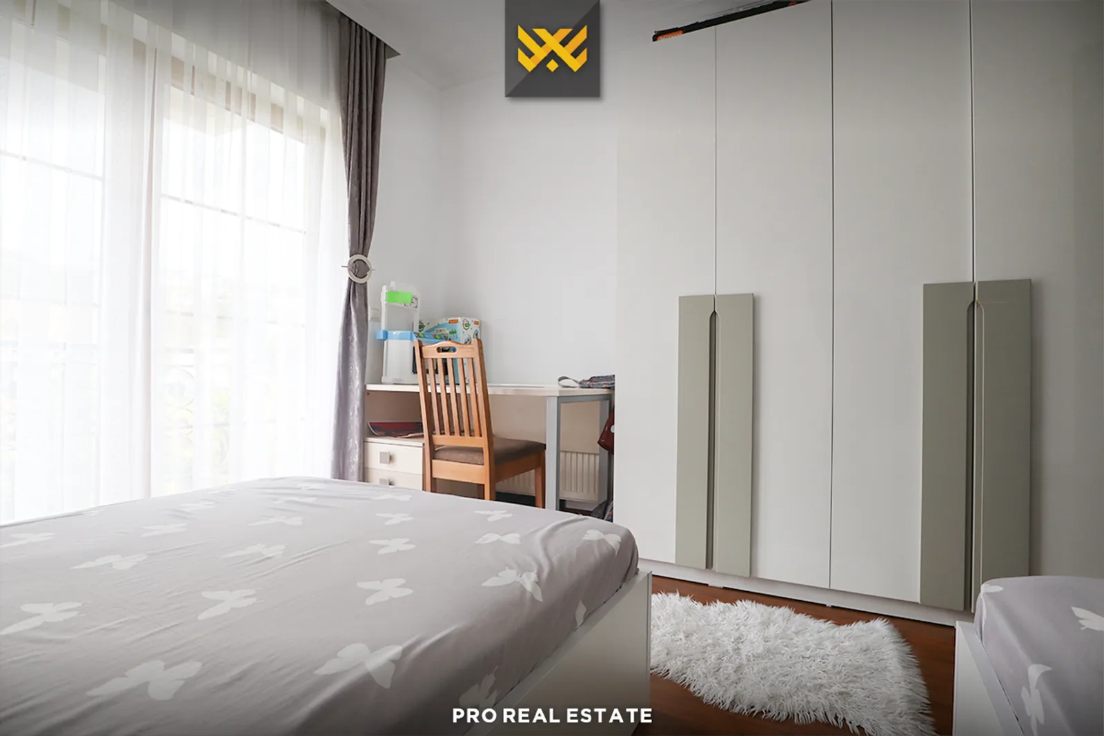 Shtëpi 659m² në #SHITJE në Sofali.