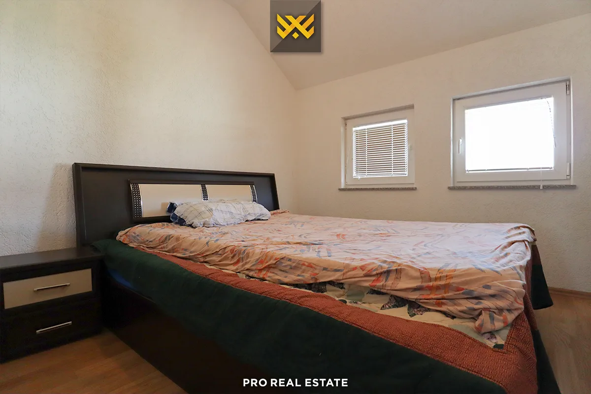 Shtëpi 270m² për #SHITJE në Lagjen Gallapi