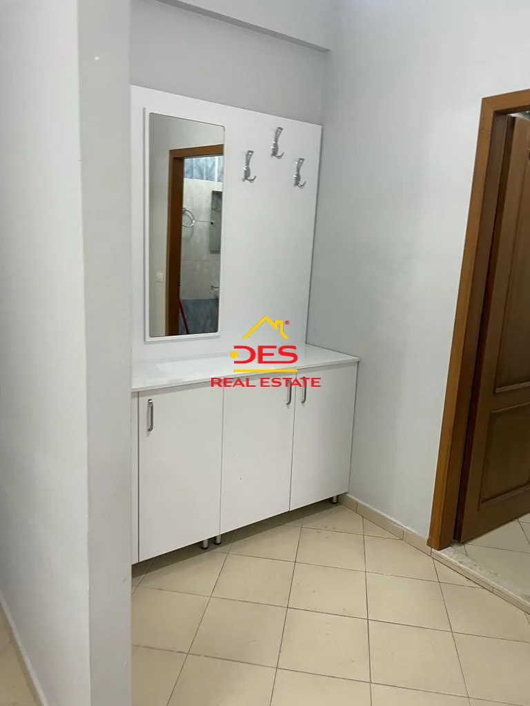 Shitet apartament 1+1 në qëndër,orikum