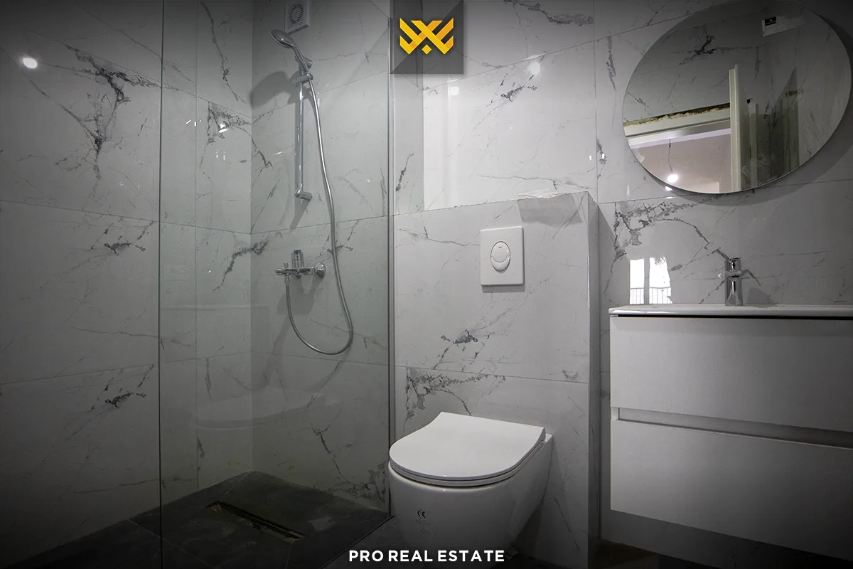Banesë - Zyrë 104.55m² me #QIRA në Lakrishtë