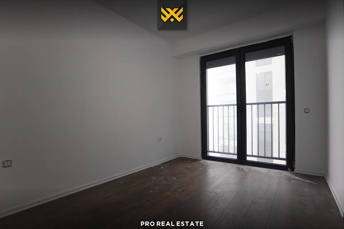 Banesë - Zyrë 104.55m² me #QIRA në Lakrishtë