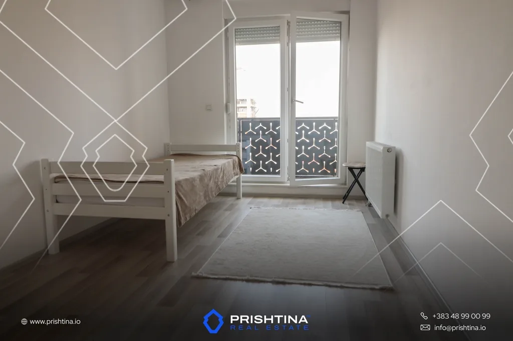 Banesë me qira 103.70m² në Lagjen e Muhaxherëve