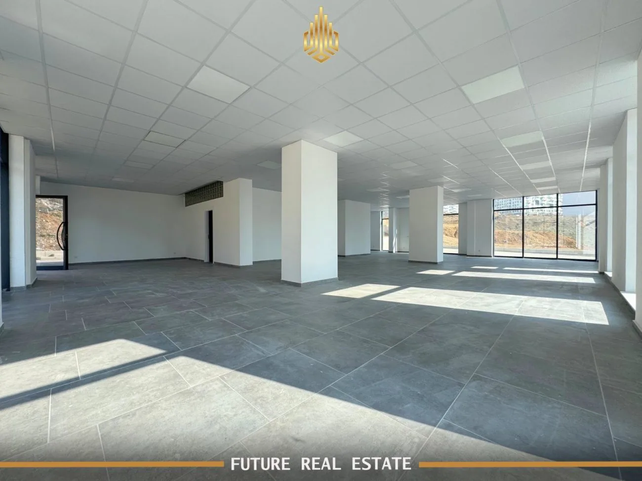 Lokali me QIRA – 200 m2 – Prishtinë – Rruga C.