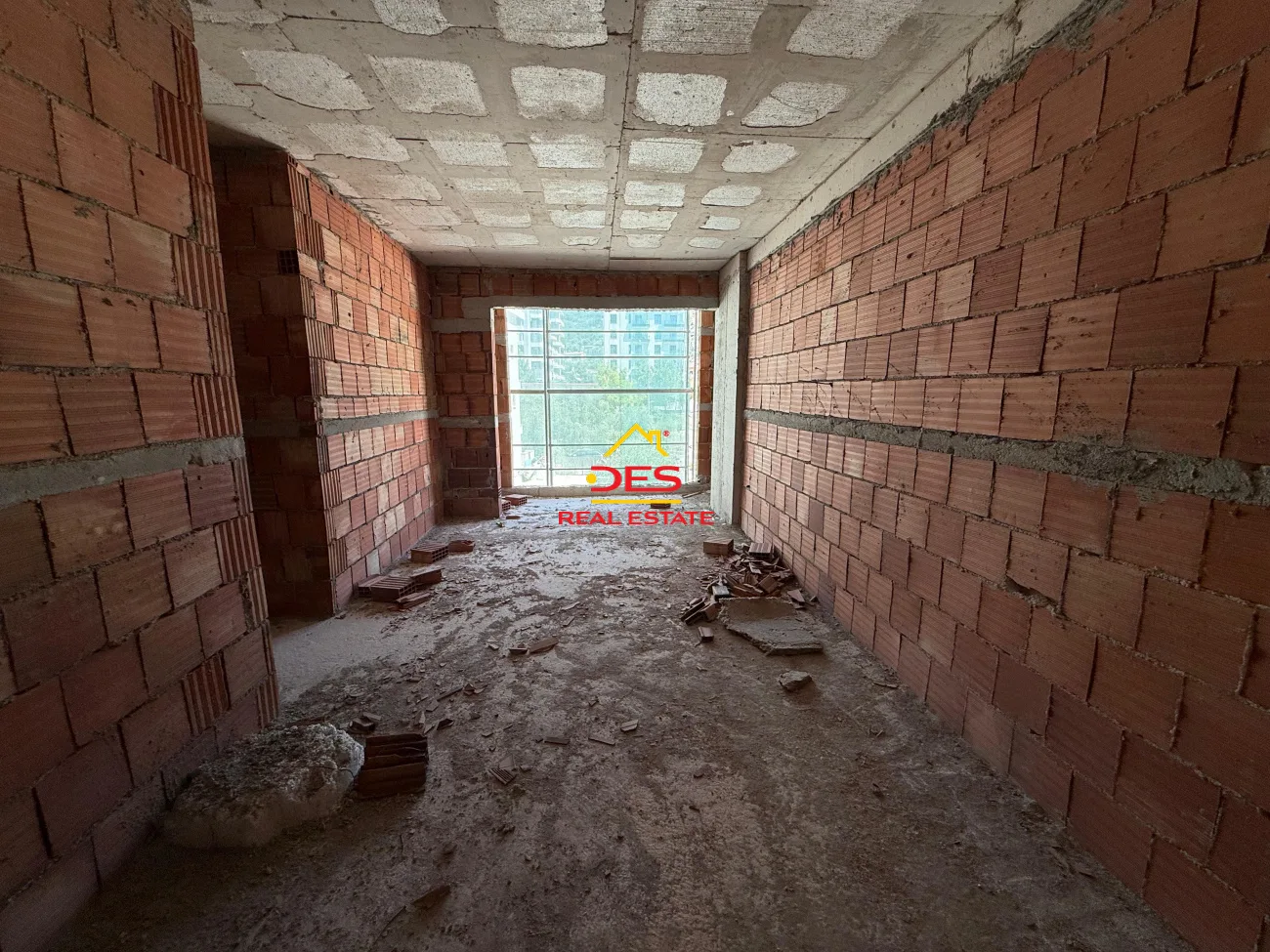 Shitet apartament 2+1 në rezidencën “poseidon”, vlorë