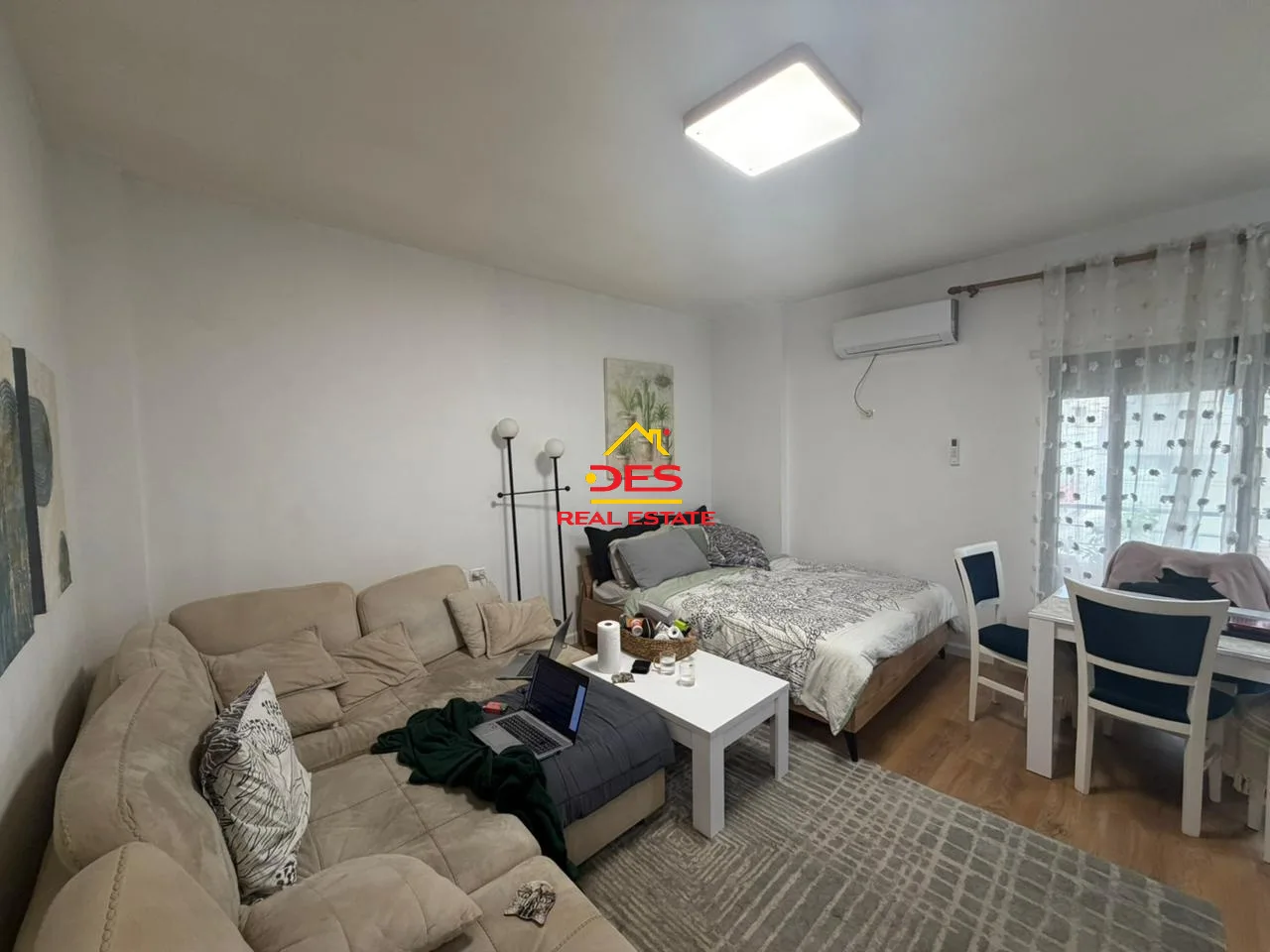JEPET ME QIRA GARSONIERE NË UJI TË FTOHTË ,VLORË 📍 Pranë fushave të tenisit