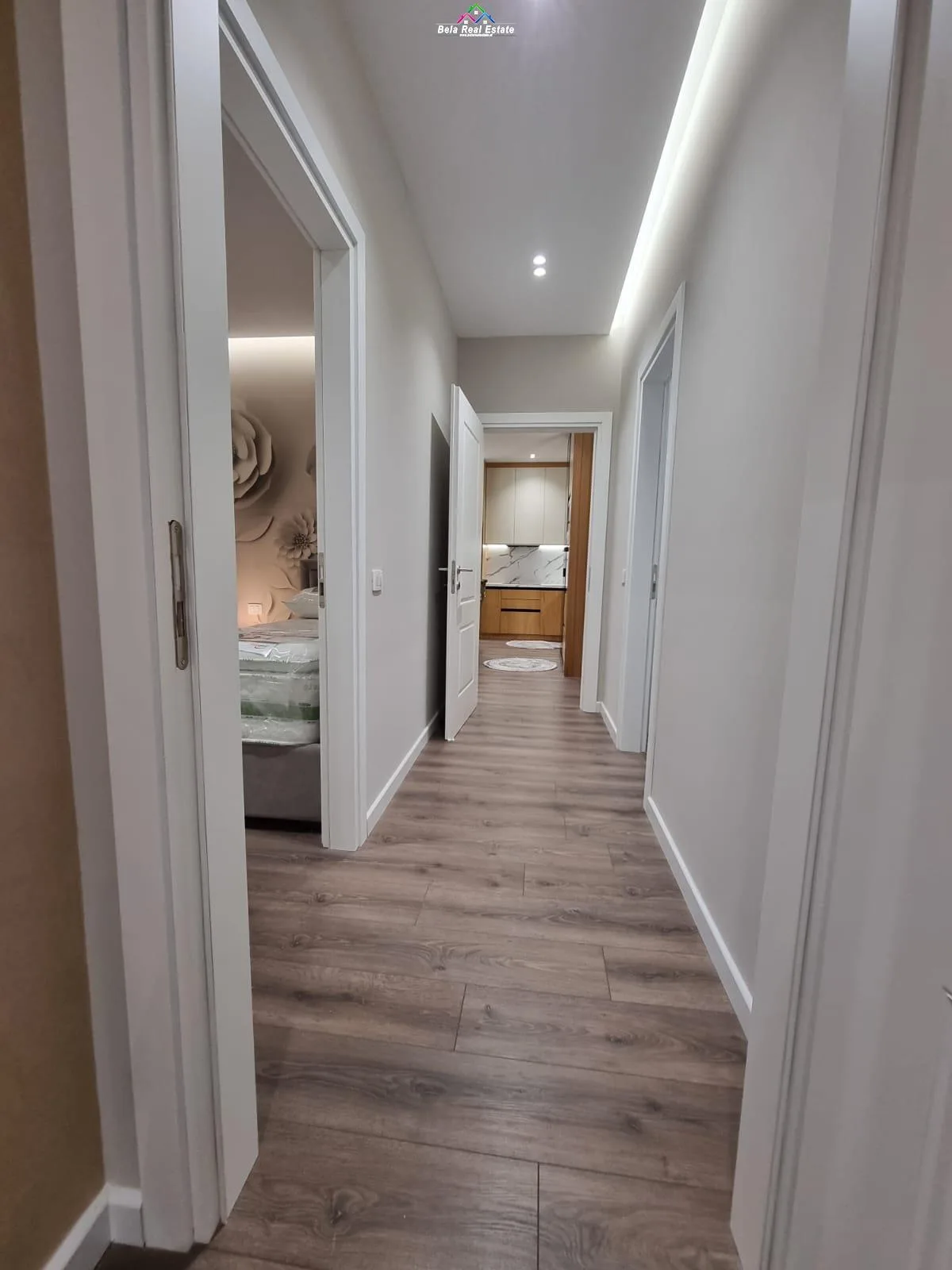 Apartament Luxi ne Shitje 2+1+Post Parkimi Ne Ali Dem (ID B120490) Tirane