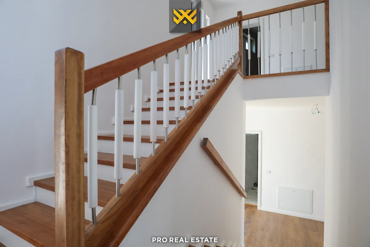 Shtëpi 273.8m² për #SHITJE në Lagjen Sofalia Hills.