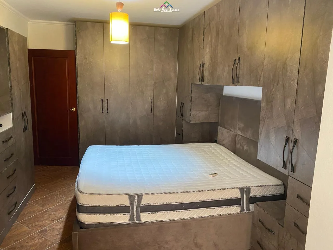 Apartament me Qera 1+1 tek Sheshi Willson (ID B211266) Tirane