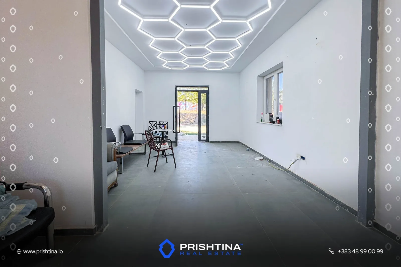 Lokal me qira 40m² në Emshir