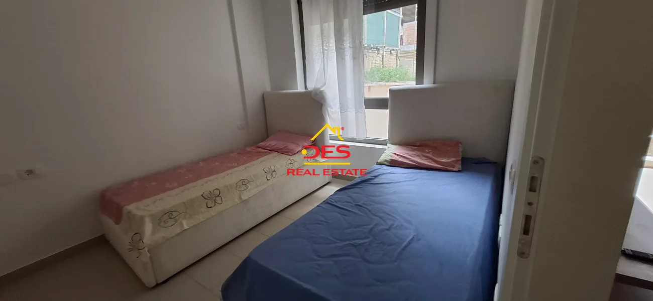 Jepet me qira apartament 2+1 te diamond hill,vlorë