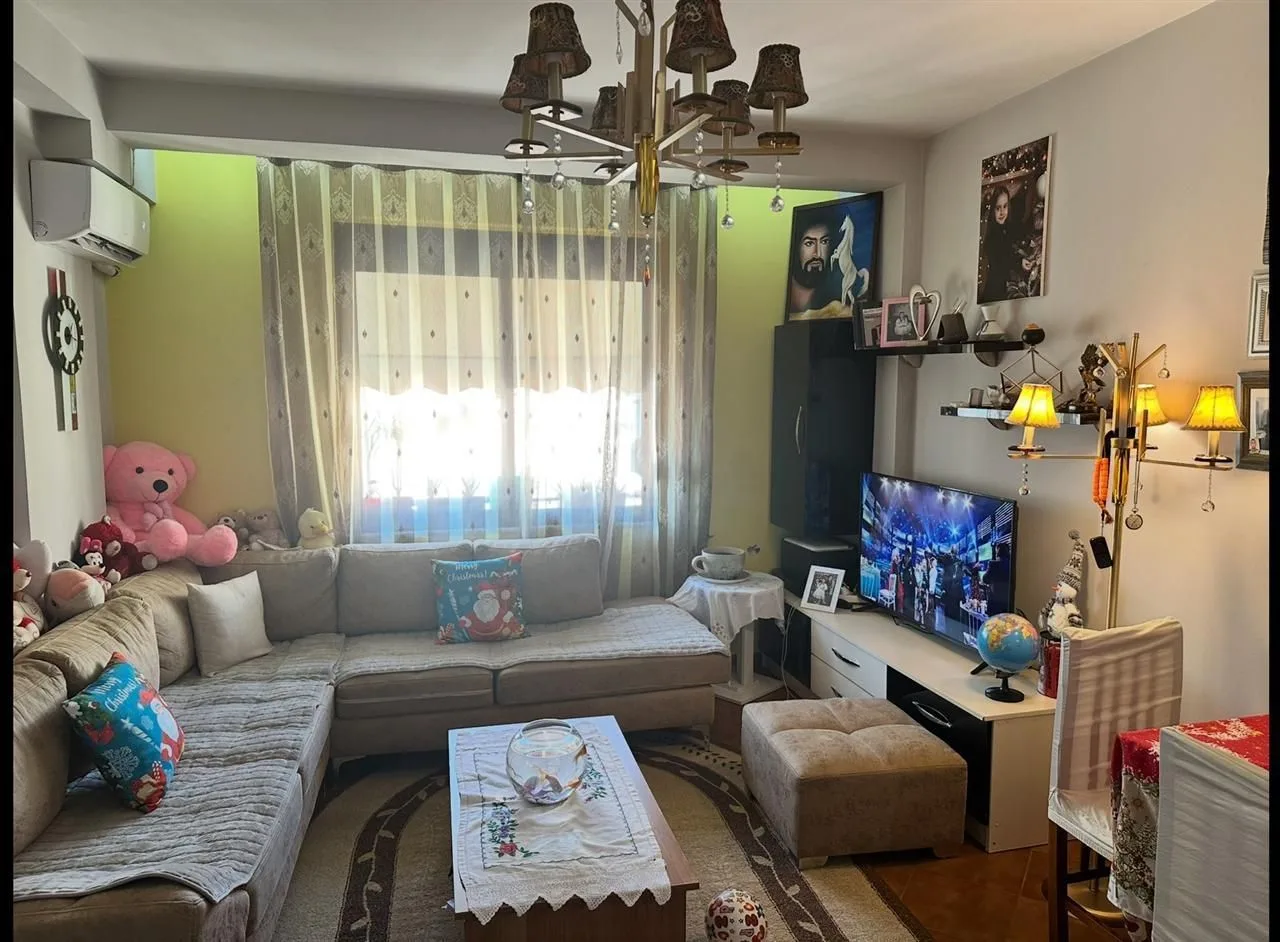 Apartament  per Shitje 1+1 ne Astir (ID B110462) Tirane.