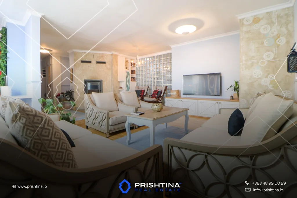 Penthouse ne #shitje 135m2 + 50m2 ne Dragodan