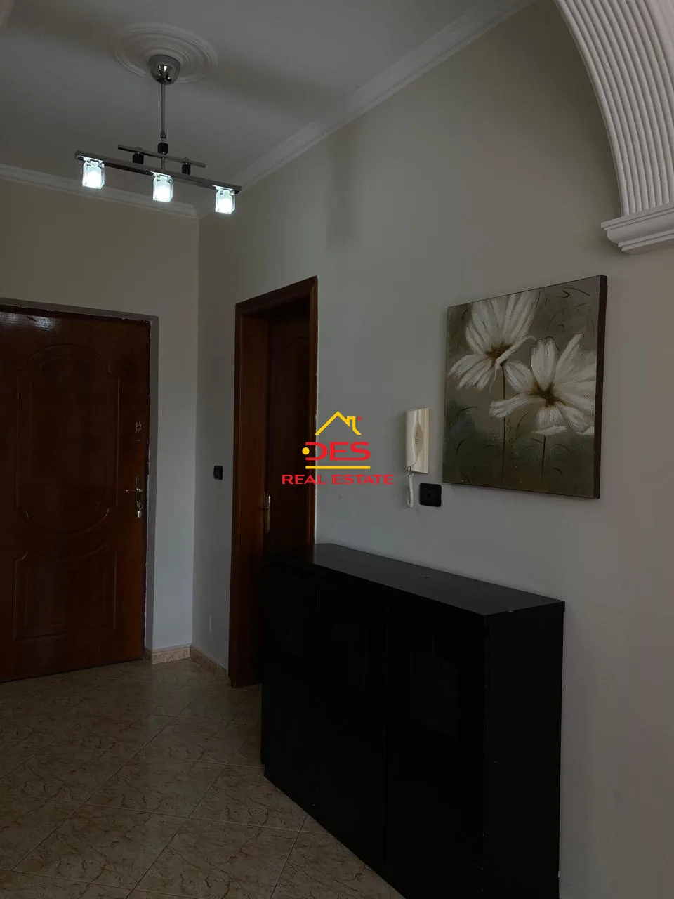 Jepet me qira apartament 3+1 pranë “aulona luna park” ,vlorë