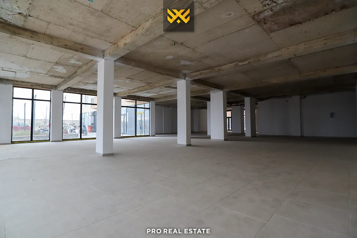 Lokal 382.26m² me #QIRA në Fushë Kosovë