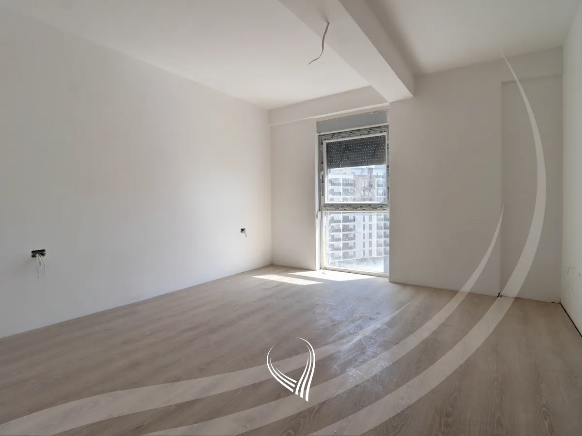 Penthouse me 3 dhoma gjumi në shitje në lagjen Prishtina e Re
