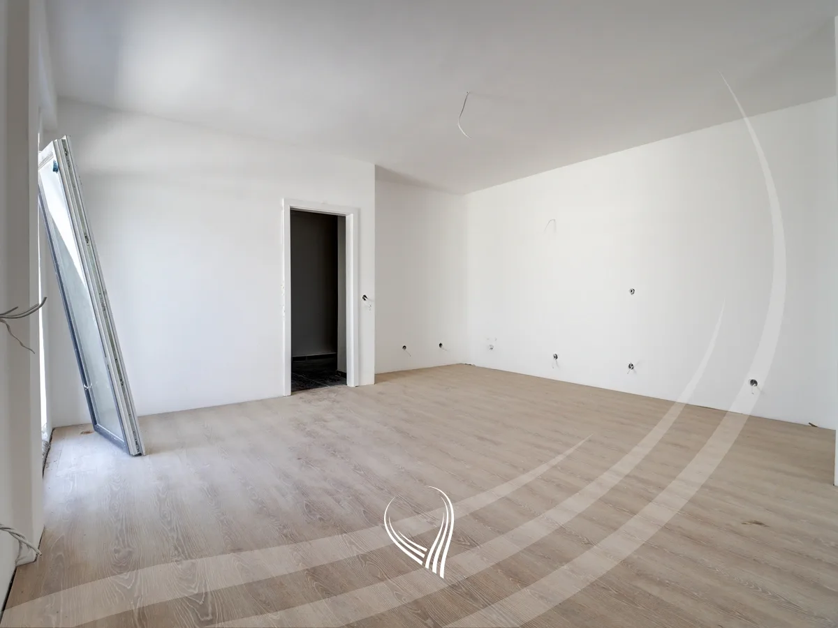 Penthouse me 3 dhoma gjumi në shitje në lagjen Prishtina e Re