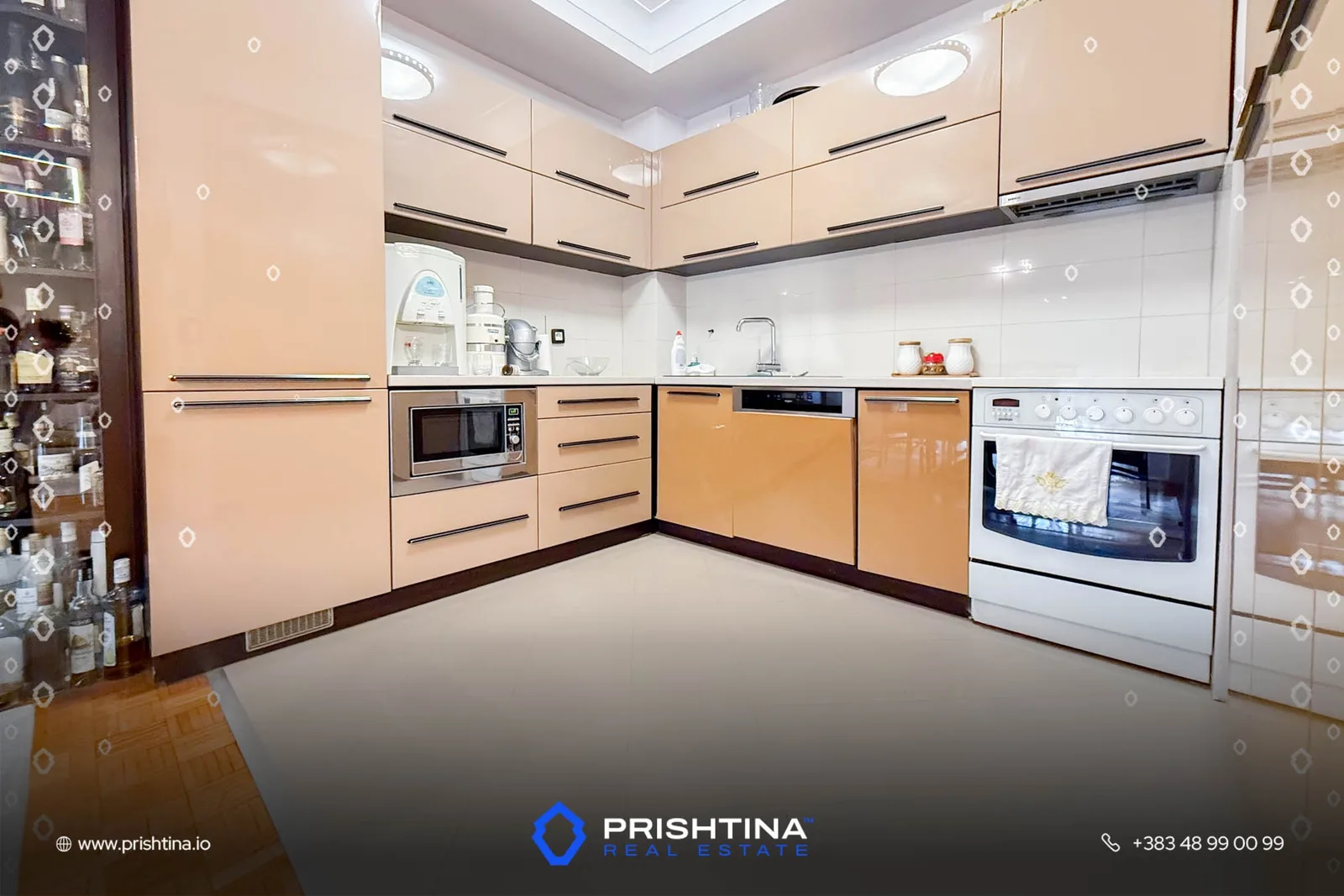 Banesë në shitje 92m² në Ulpianë
