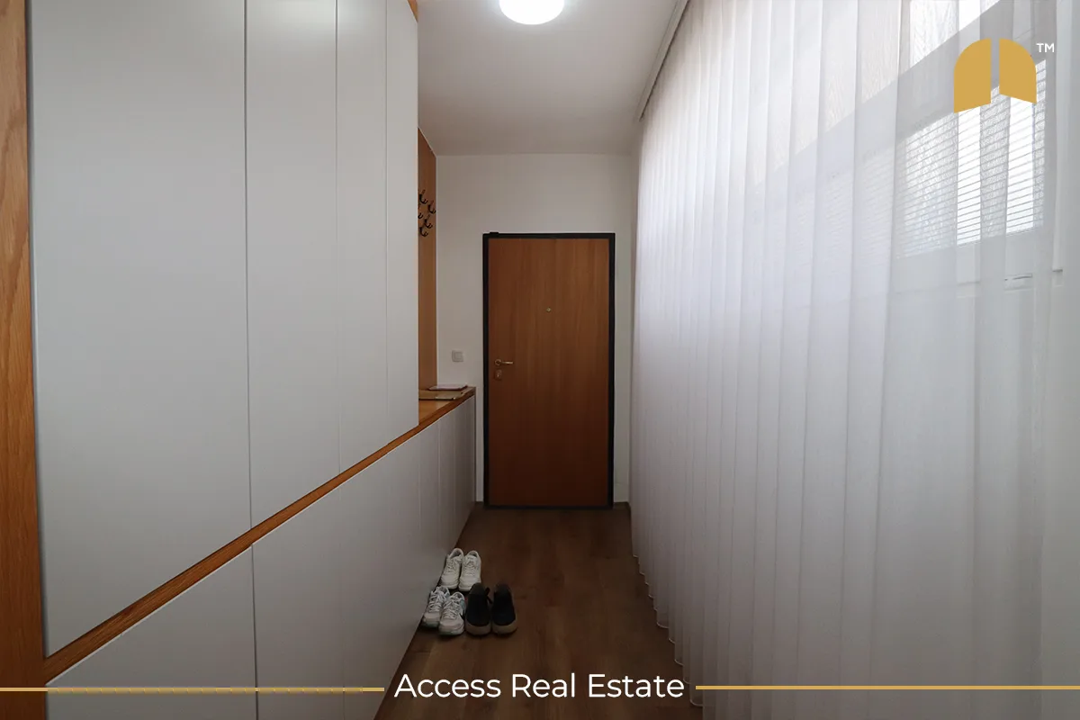 SHITET URGJENT! Penthouse në SHITJE – 4 dhoma gjumi + garazh – Arbëri