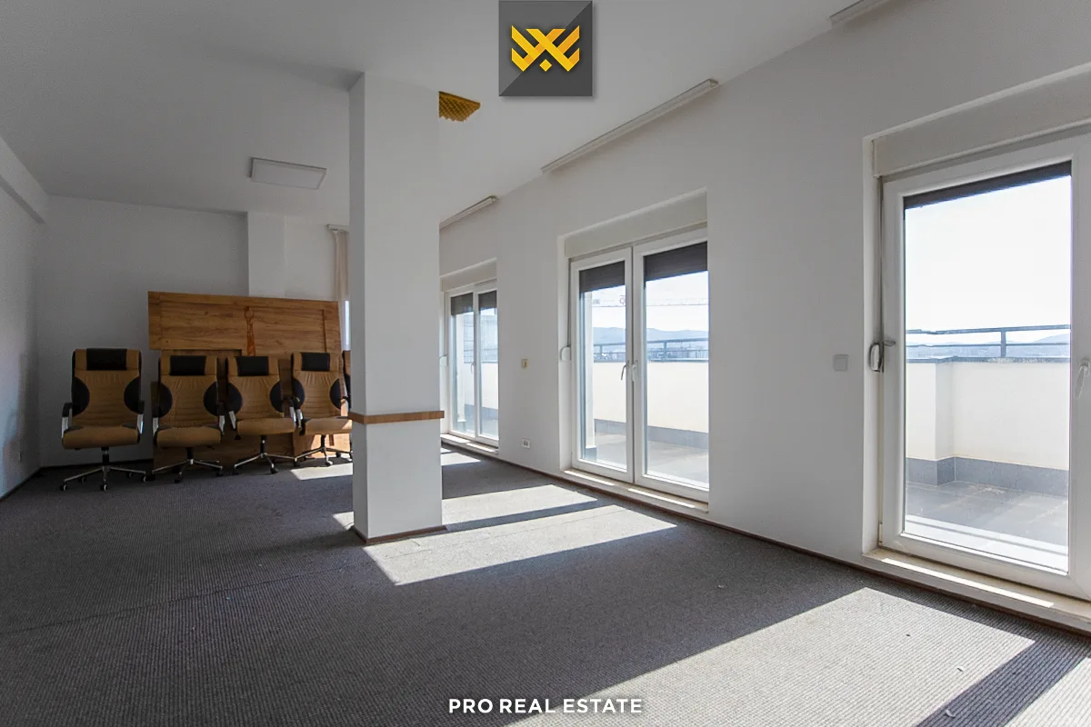 Banesë Penthouse 107m² + 145m² për #SHITJE te Prishtina e Re.