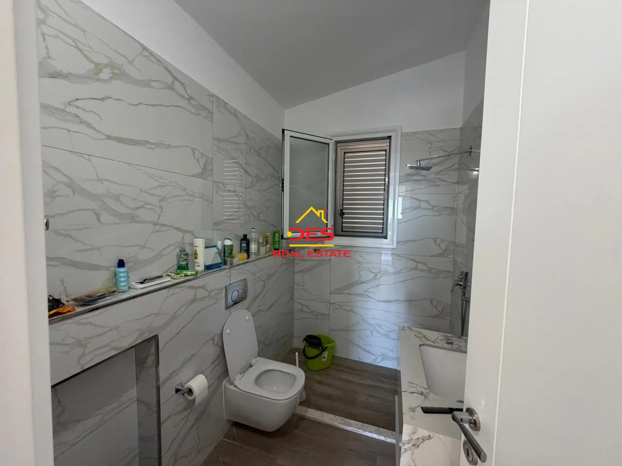 Jepet me qira apartament 1+1 në uji të ftohtë ,vlorë.