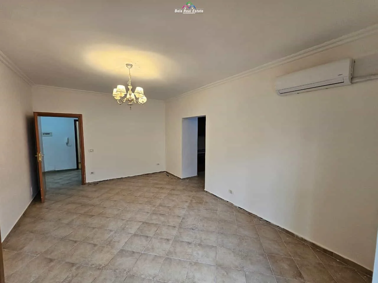 Zyre Me Qera 2+1 Ne Qender (ID BZ2783) Tirane