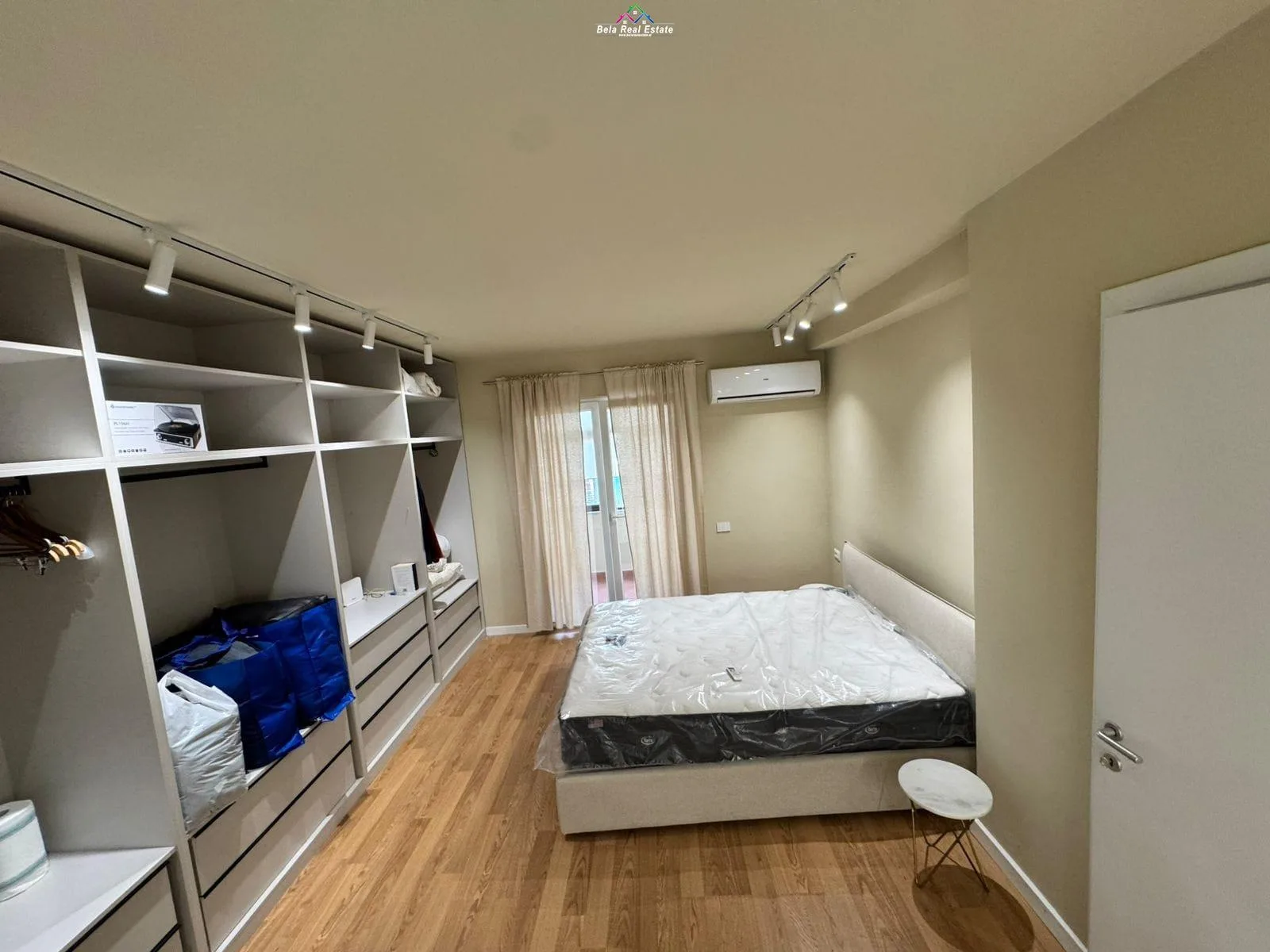 Apartament Me Qera 2+1 tek Rruga e Durresit (ID B2201850) Tirane