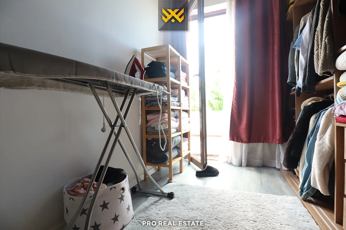 Shtëpi 275m² për #SHITJE në Bërnicë e Poshtme