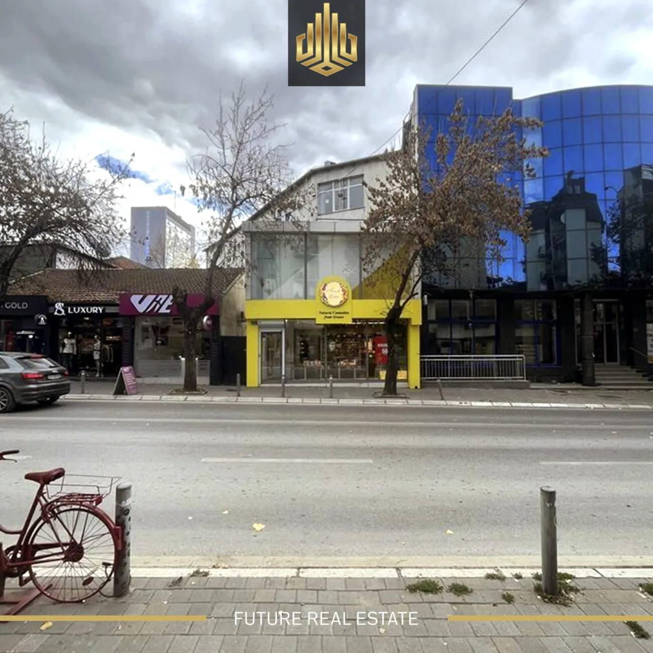 Lokal me QIRA/20m²