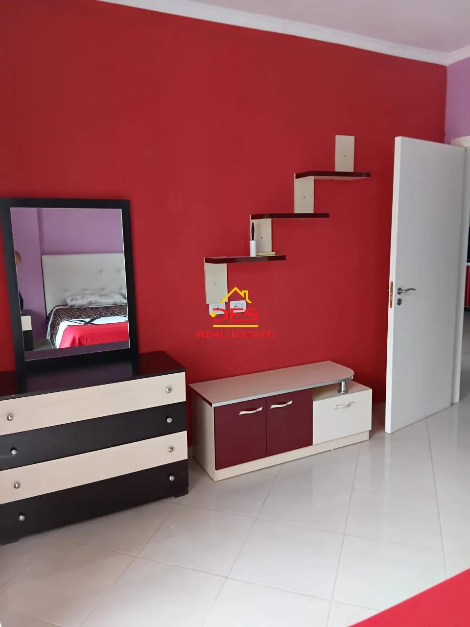 JEPET ME QIRA APARTAMENT 2+1 NË TRANSBALLKANIKE, VLORË 📍 Pranë Dapaj sh.p.k