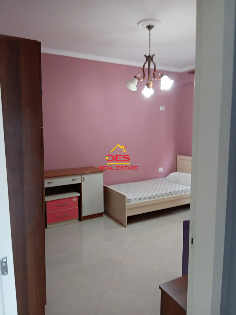JEPET ME QIRA APARTAMENT 2+1 NË TRANSBALLKANIKE, VLORË 📍 Pranë Dapaj sh.p.k