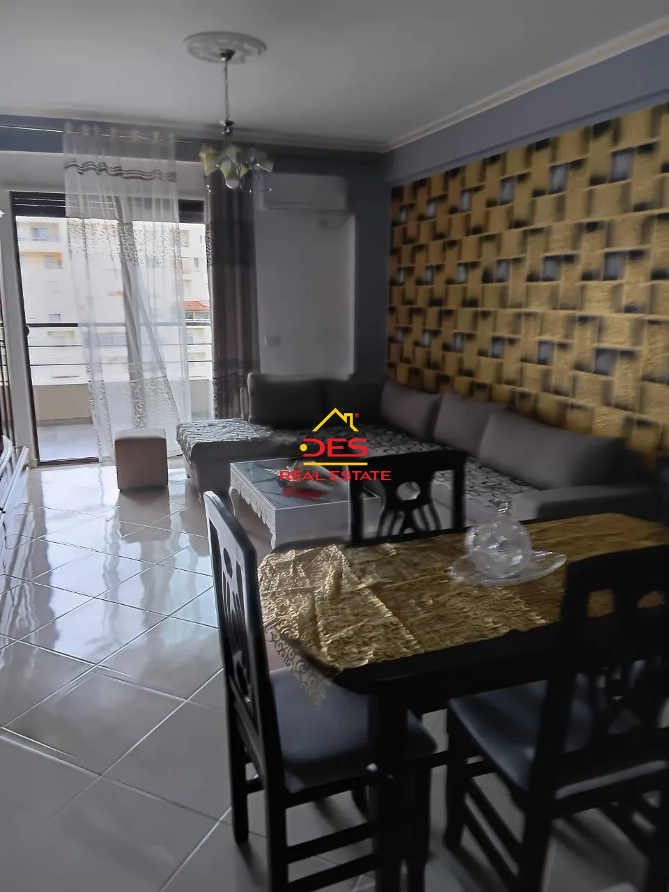 JEPET ME QIRA APARTAMENT 2+1 NË TRANSBALLKANIKE, VLORË 📍 Pranë Dapaj sh.p.k
