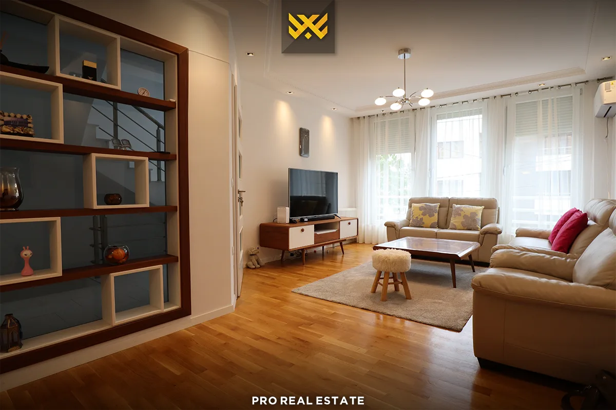 Shtëpi 220m² me #QIRA në Dragodan.